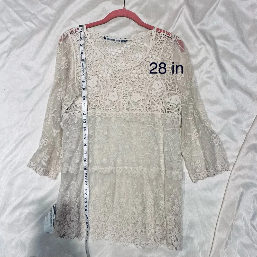 NWOT Zara open sheer lace 3/4 sleeve hip  length top. Off White. Size L.